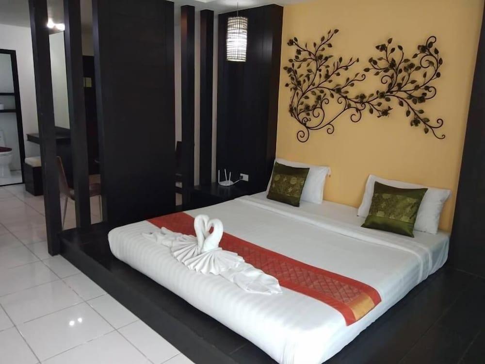 Amber Residence - Sha Plus Пхукет Екстер'єр фото
